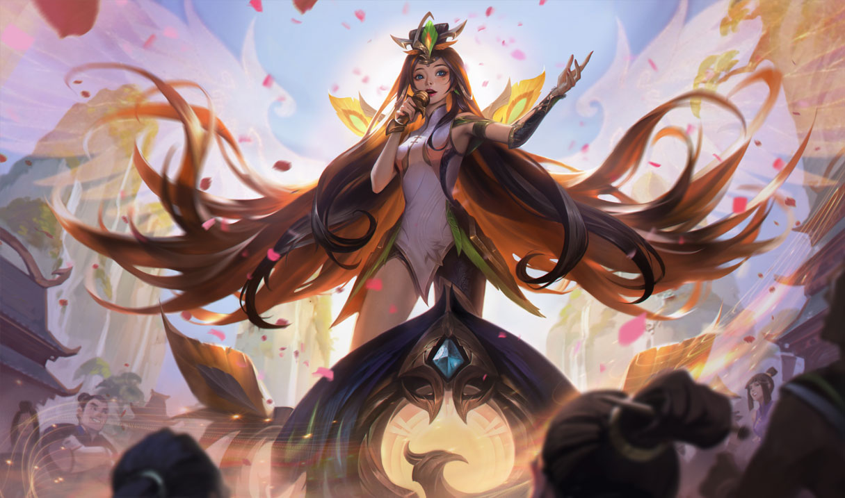 Graceful Phoenix Seraphine
